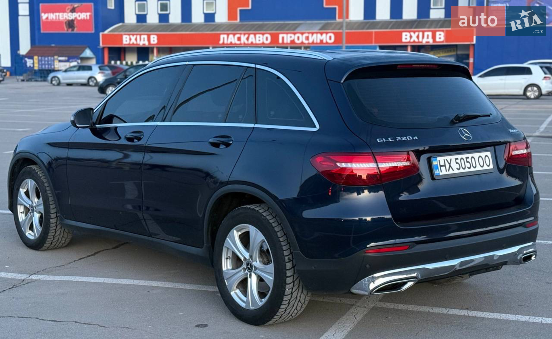 2018 Mercedes-Benz GLC - мініатюра 11