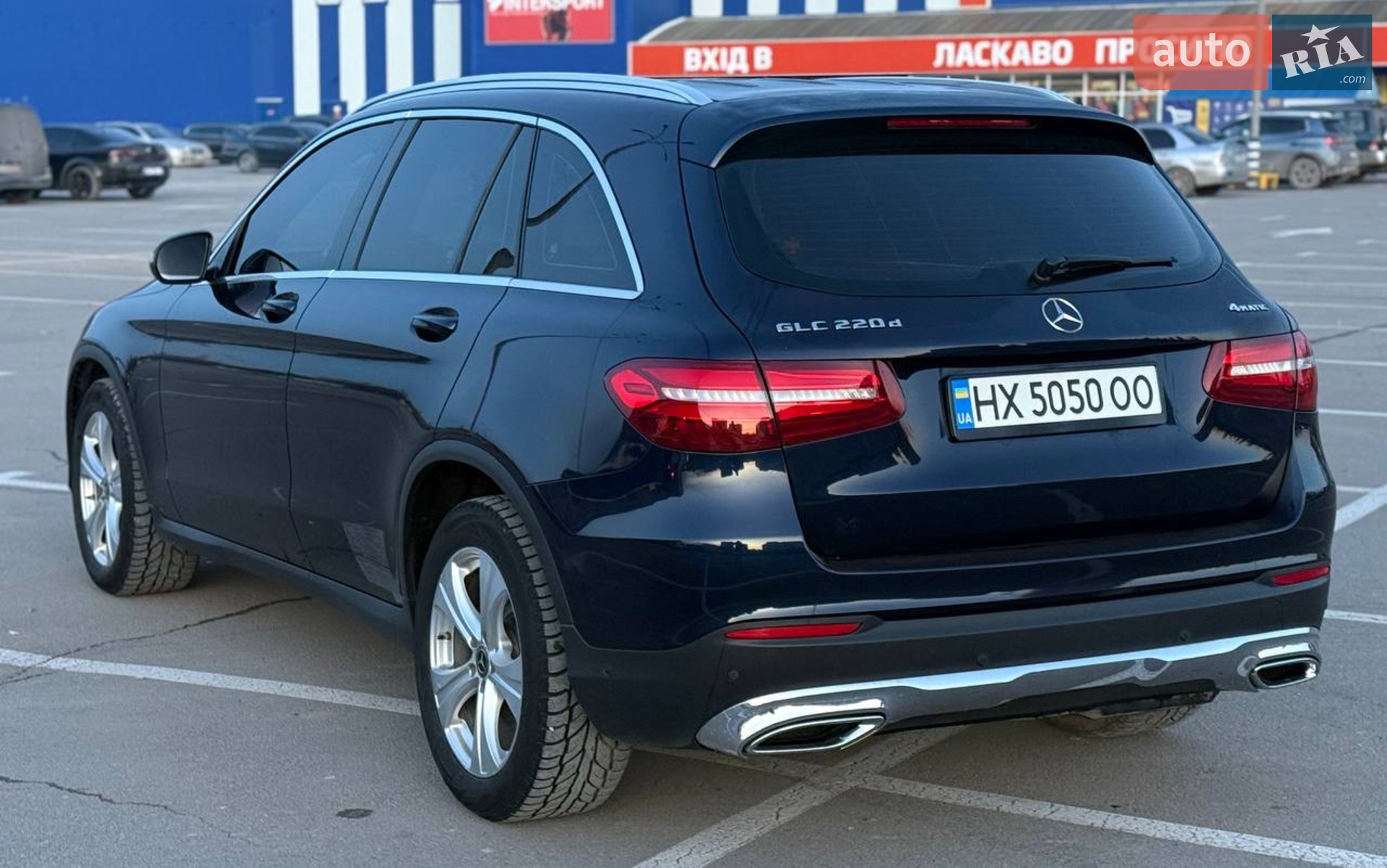 2018 Mercedes-Benz GLC - мініатюра 12