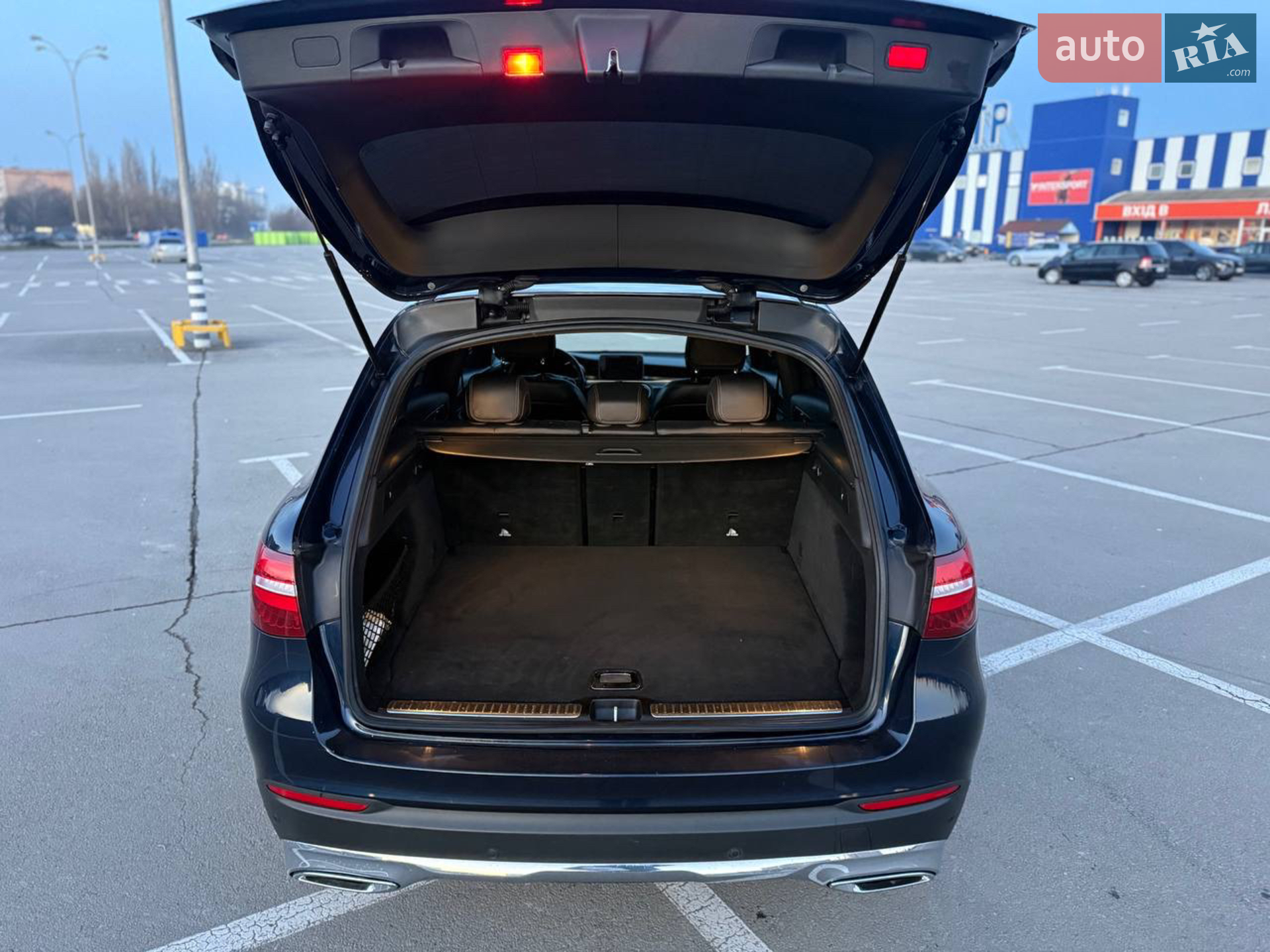 2018 Mercedes-Benz GLC - мініатюра 17