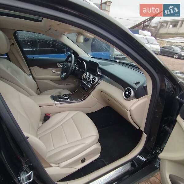 Внедорожник / Кроссовер Mercedes-Benz GLC-Class 2018 в Киеве