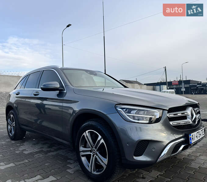 Mercedes-Benz GLC-Class 2019