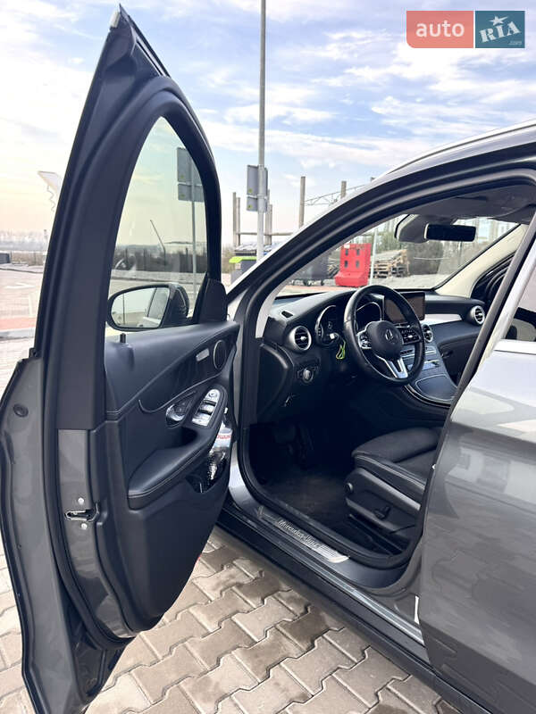 Внедорожник / Кроссовер Mercedes-Benz GLC-Class 2019 в Киеве