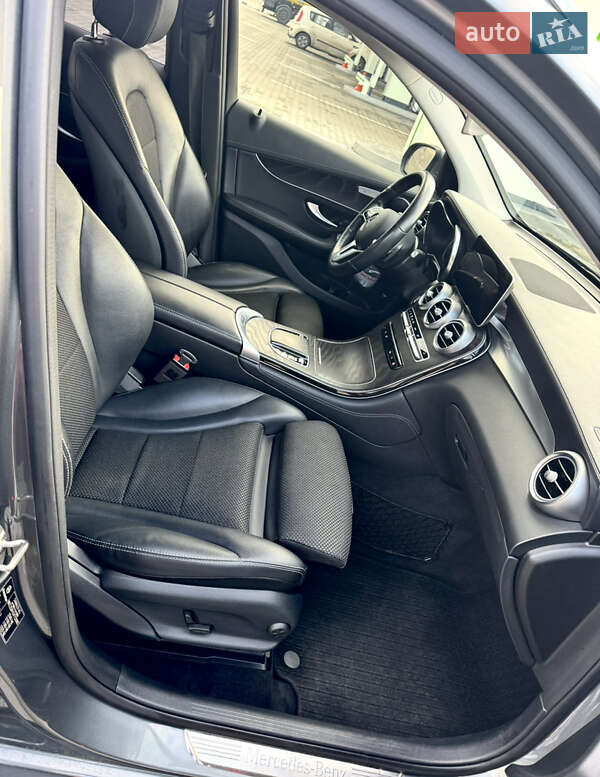Внедорожник / Кроссовер Mercedes-Benz GLC-Class 2019 в Киеве