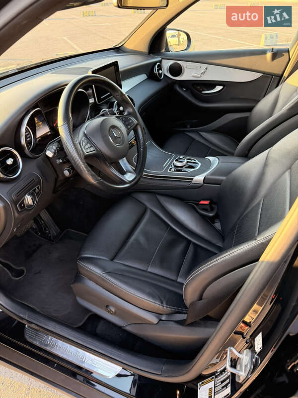 Внедорожник / Кроссовер Mercedes-Benz GLC-Class 2019 в Львове