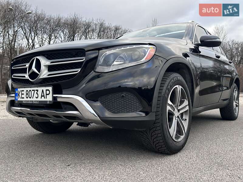 Позашляховик / Кросовер Mercedes-Benz GLC-Class 2015 в Дніпрі фото 10 Позашляховик / Кросовер Mercedes-Benz GLC-Class 2015 в Дніпрі