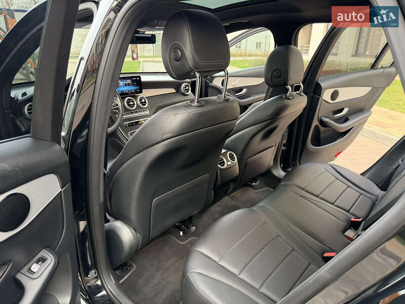 Позашляховик / Кросовер Mercedes-Benz GLC-Class 2019 в Києві