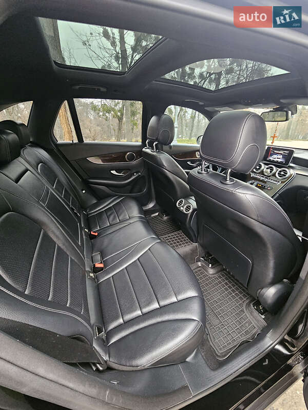 Позашляховик / Кросовер Mercedes-Benz GLC-Class 2017 в Житомирі