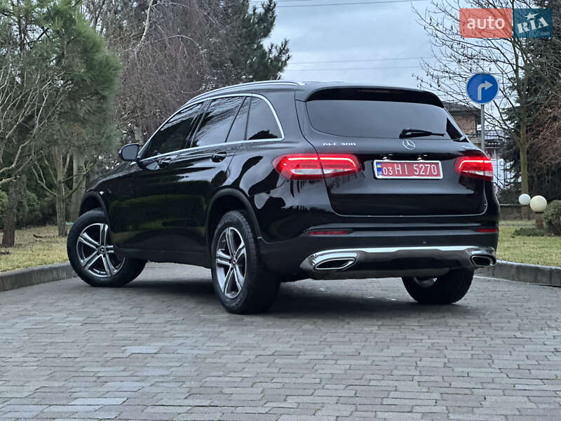Позашляховик / Кросовер Mercedes-Benz GLC-Class 2019 в Сарнах