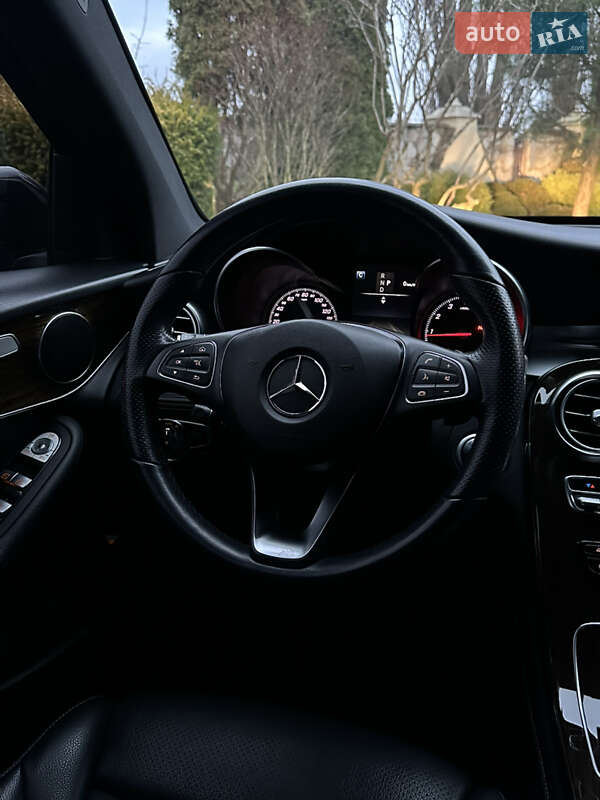 Позашляховик / Кросовер Mercedes-Benz GLC-Class 2019 в Сарнах