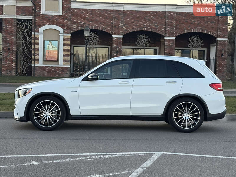 Внедорожник / Кроссовер Mercedes-Benz GLC-Class 2016 в Киеве фото 7 Внедорожник / Кроссовер Mercedes-Benz GLC-Class 2016 в Киеве