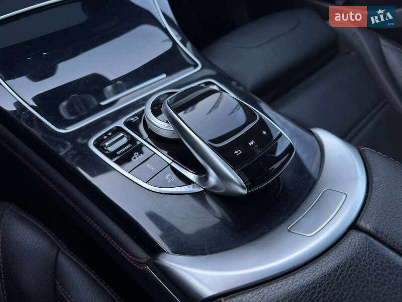 Внедорожник / Кроссовер Mercedes-Benz GLC-Class 2016 в Киеве фото 26 Внедорожник / Кроссовер Mercedes-Benz GLC-Class 2016 в Киеве