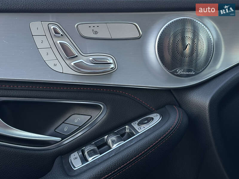 Внедорожник / Кроссовер Mercedes-Benz GLC-Class 2016 в Киеве фото 36 Внедорожник / Кроссовер Mercedes-Benz GLC-Class 2016 в Киеве