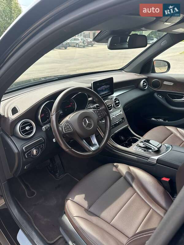 Внедорожник / Кроссовер Mercedes-Benz GLC-Class 2017 в Харькове фото 8 Внедорожник / Кроссовер Mercedes-Benz GLC-Class 2017 в Харькове
