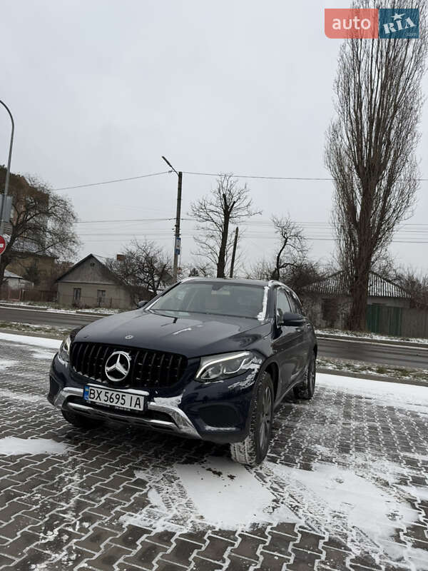 Позашляховик / Кросовер Mercedes-Benz GLC-Class 2019 в Хмельницькому фото 2 Позашляховик / Кросовер Mercedes-Benz GLC-Class 2019 в Хмельницькому