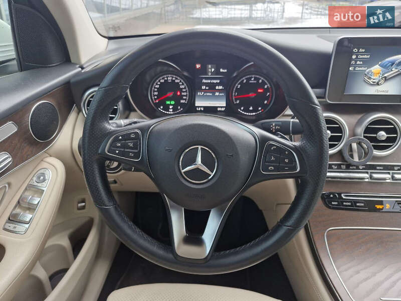 Позашляховик / Кросовер Mercedes-Benz GLC-Class 2019 в Києві