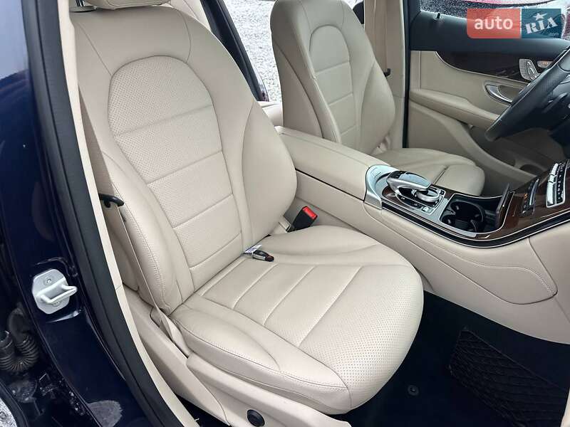 Позашляховик / Кросовер Mercedes-Benz GLC-Class 2016 в Луцьку