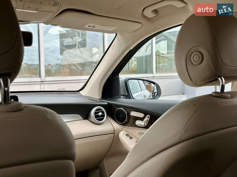 Позашляховик / Кросовер Mercedes-Benz GLC-Class 2020 в Києві