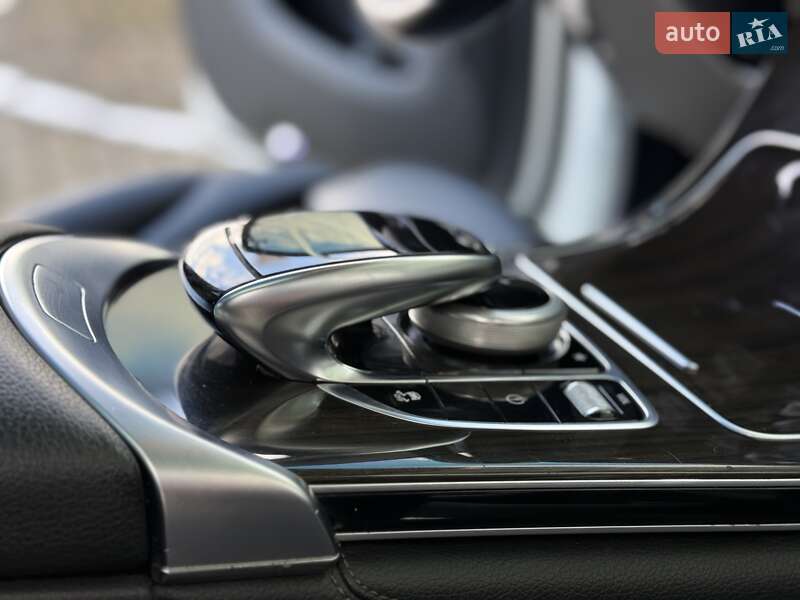 Внедорожник / Кроссовер Mercedes-Benz GLC-Class 2017 в Ивано-Франковске