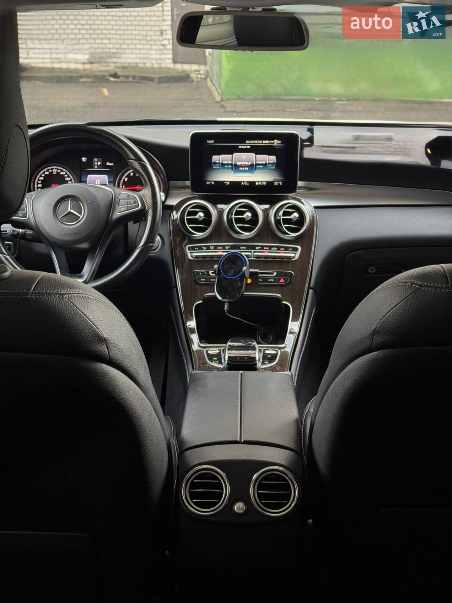 2015 Mercedes-Benz GLC - мініатюра 14