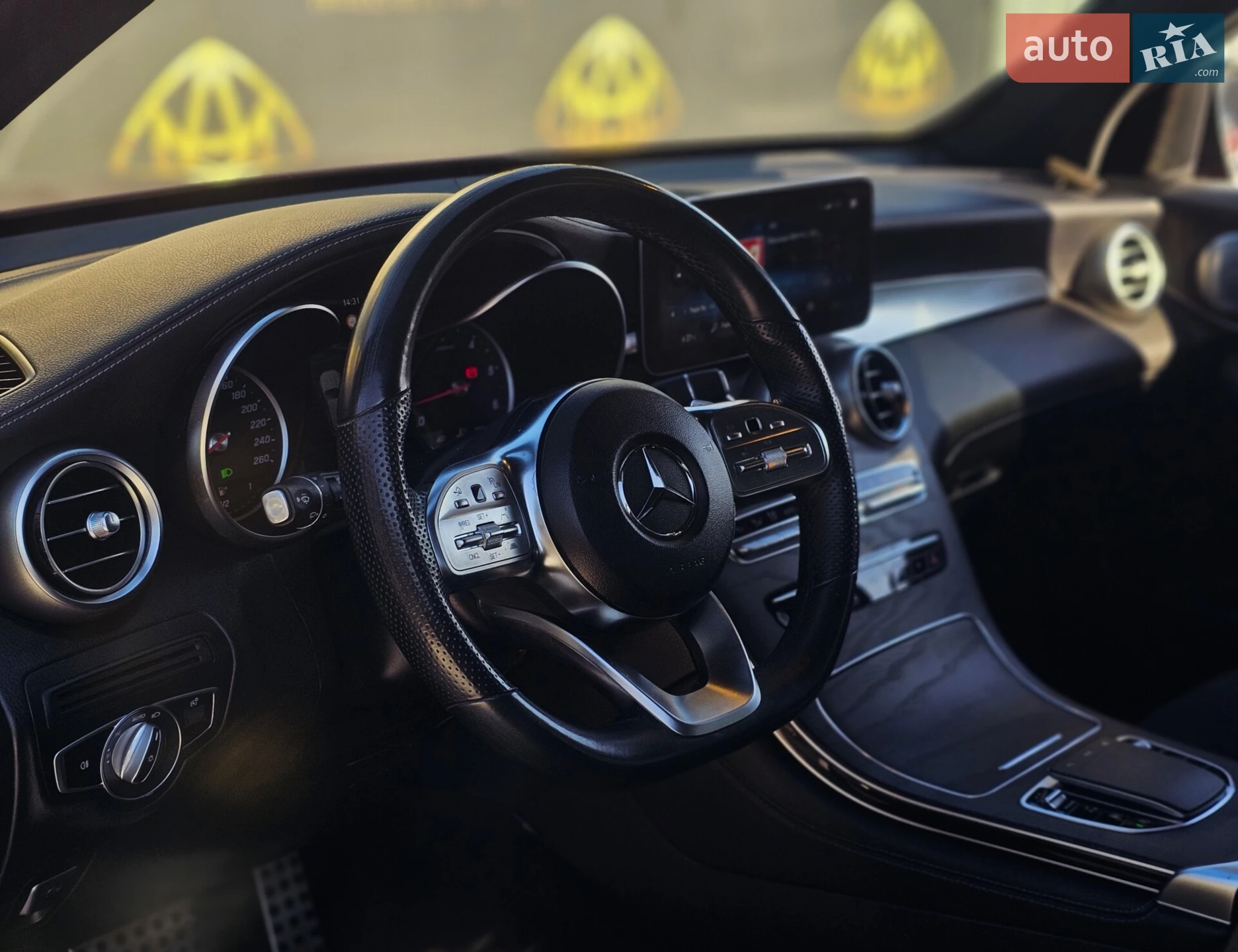 2019 Mercedes-Benz GLC - мініатюра 10