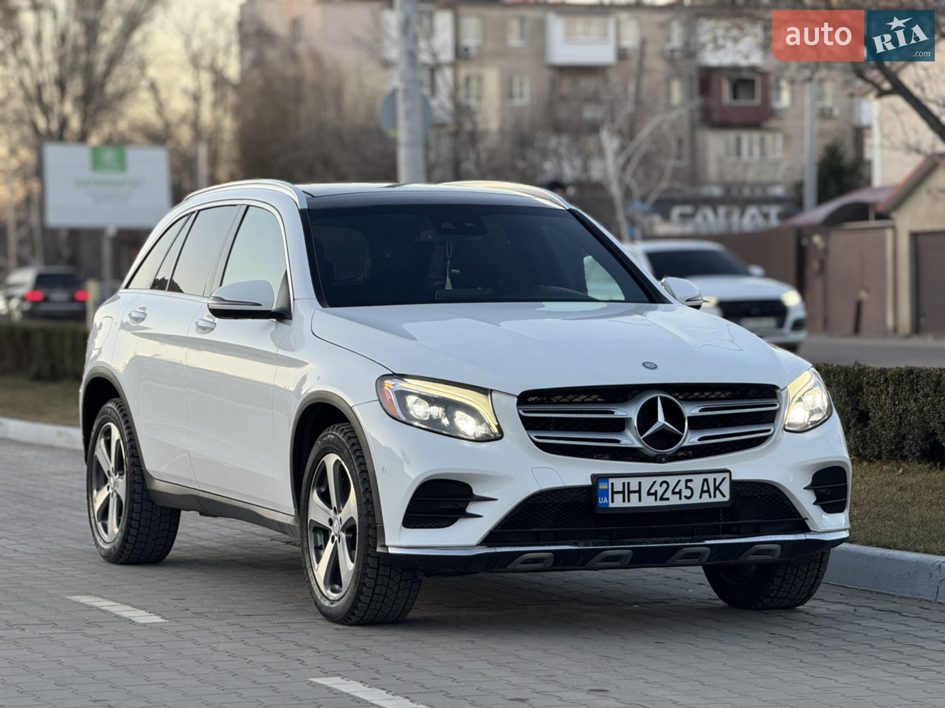 2016 Mercedes-Benz GLC - мініатюра 11