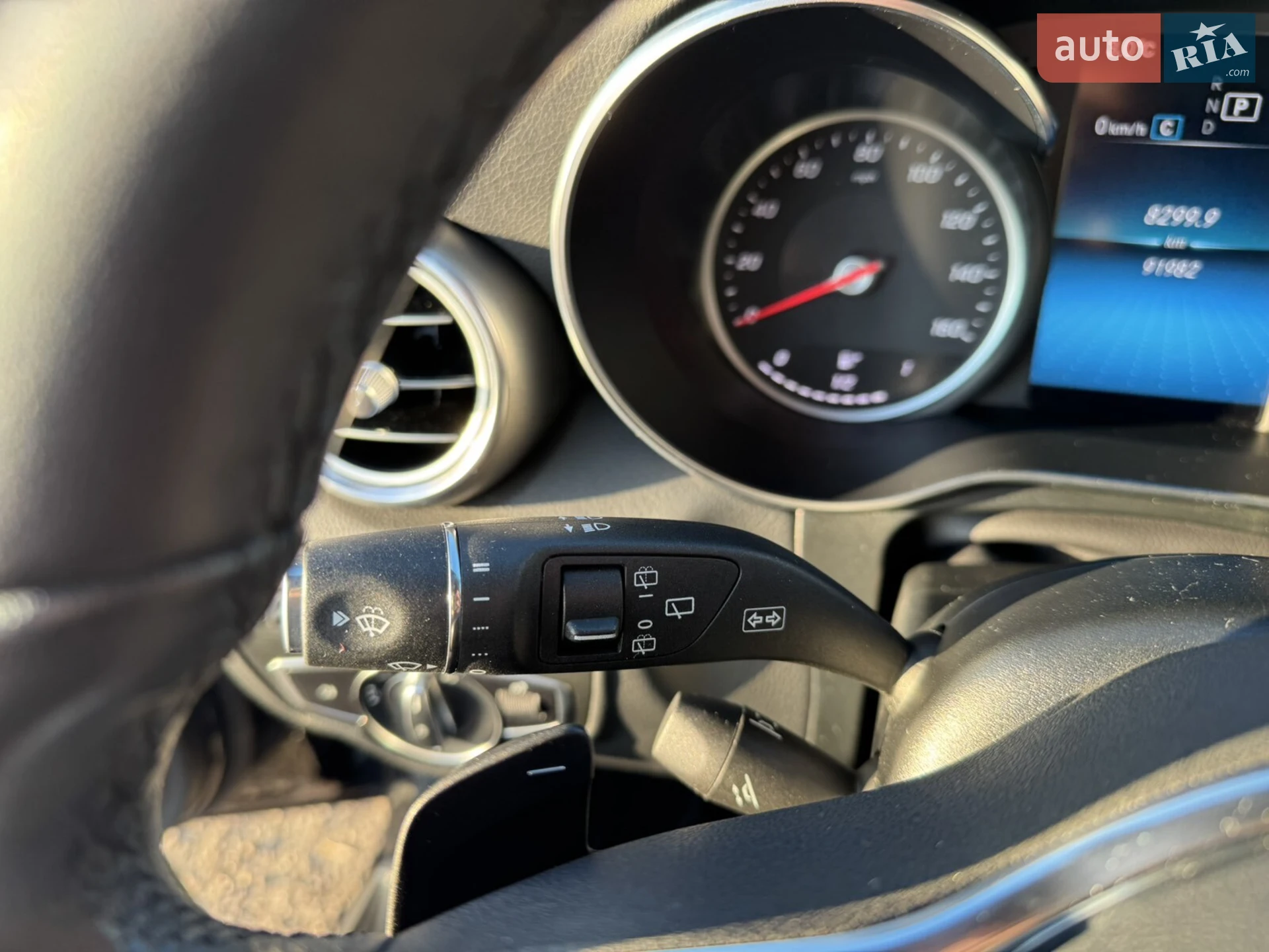 2019 Mercedes-Benz GLC - мініатюра 28