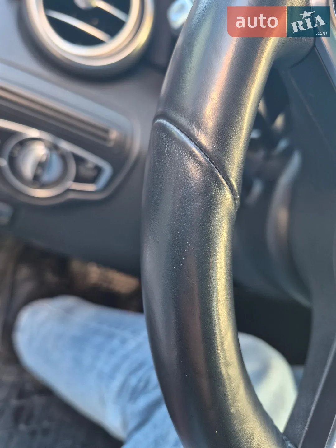 2019 Mercedes-Benz GLC - мініатюра 40