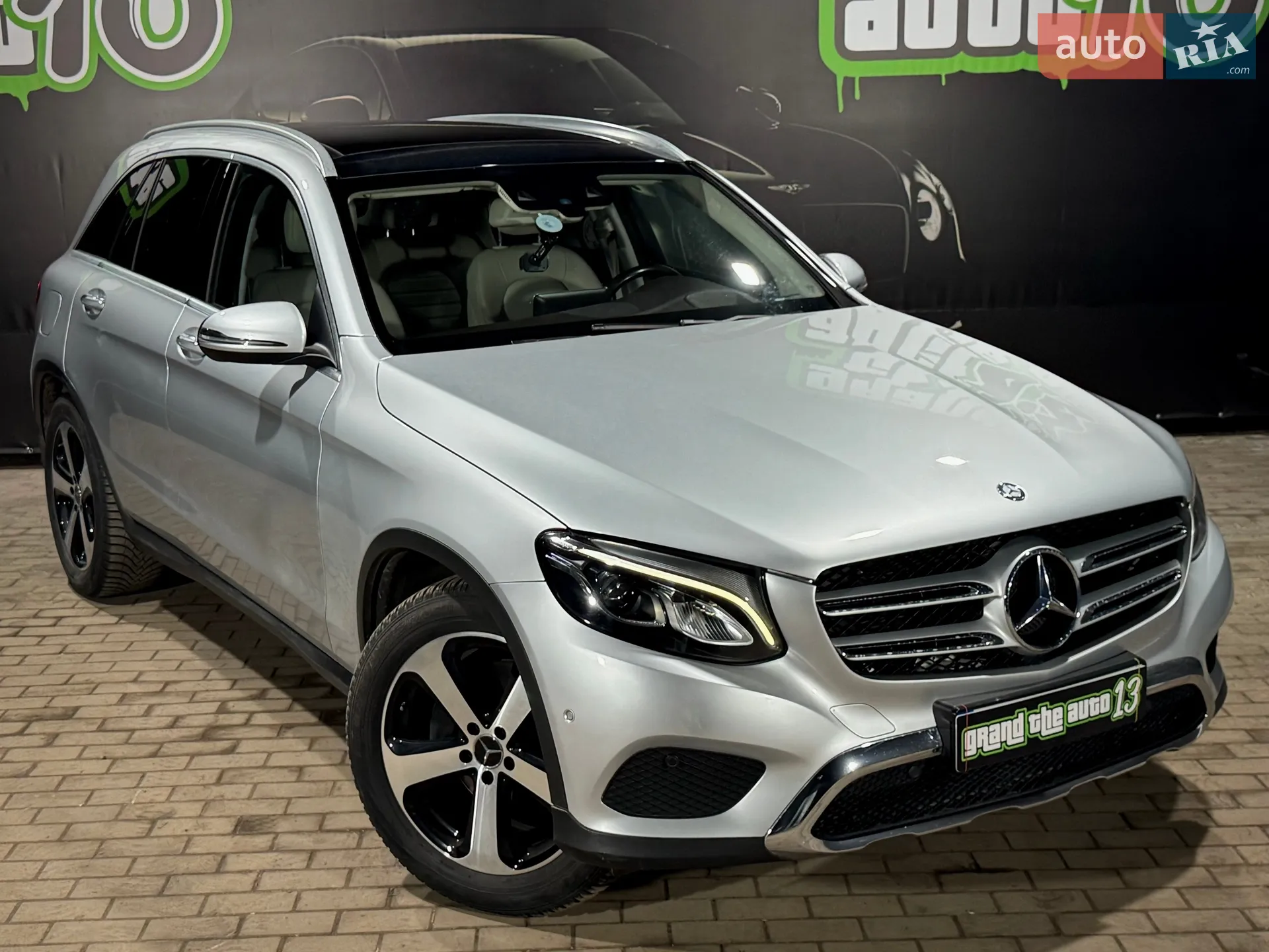 2016 Mercedes-Benz GLC - мініатюра 4