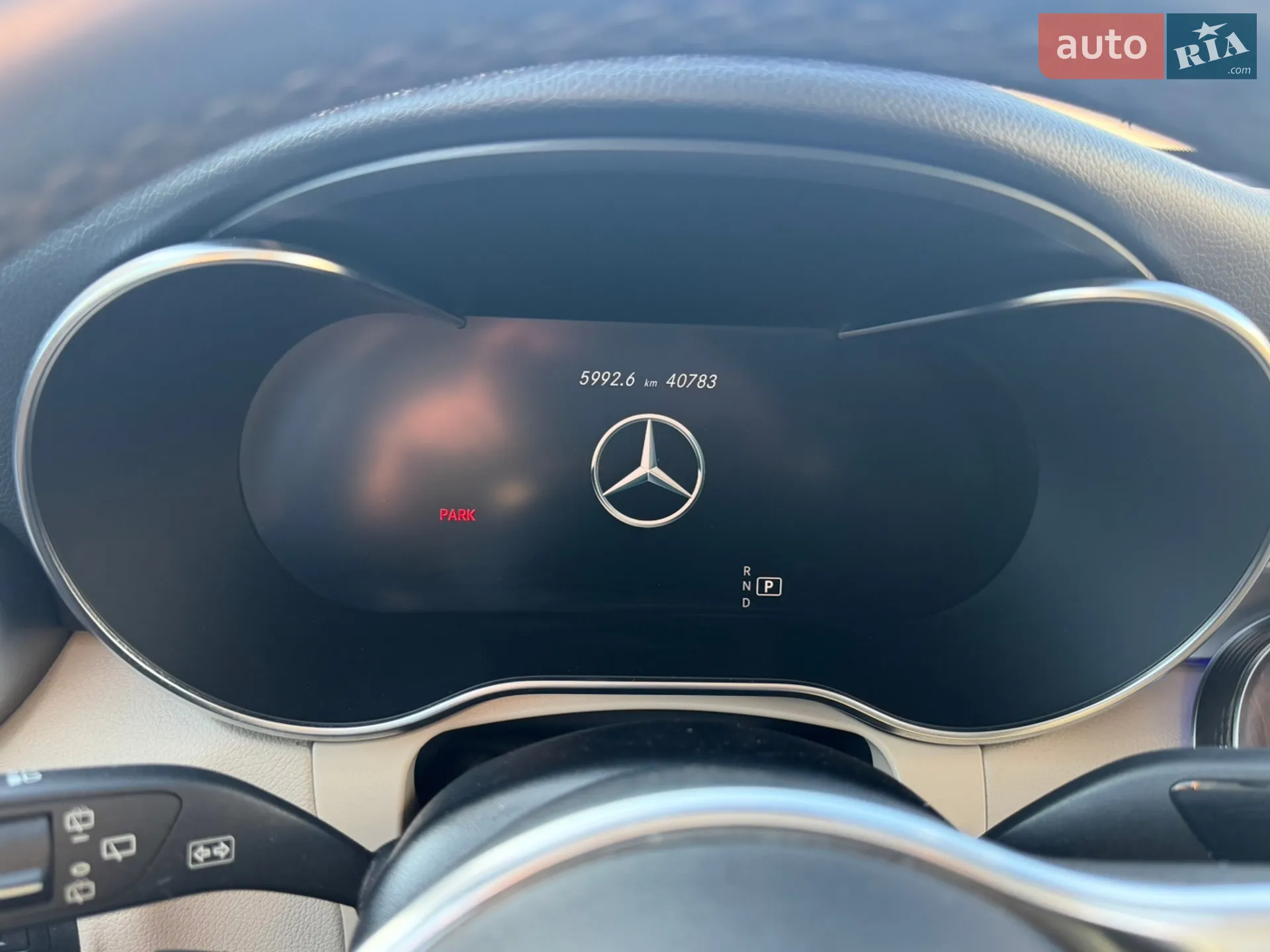 2022 Mercedes-Benz GLC - мініатюра 23