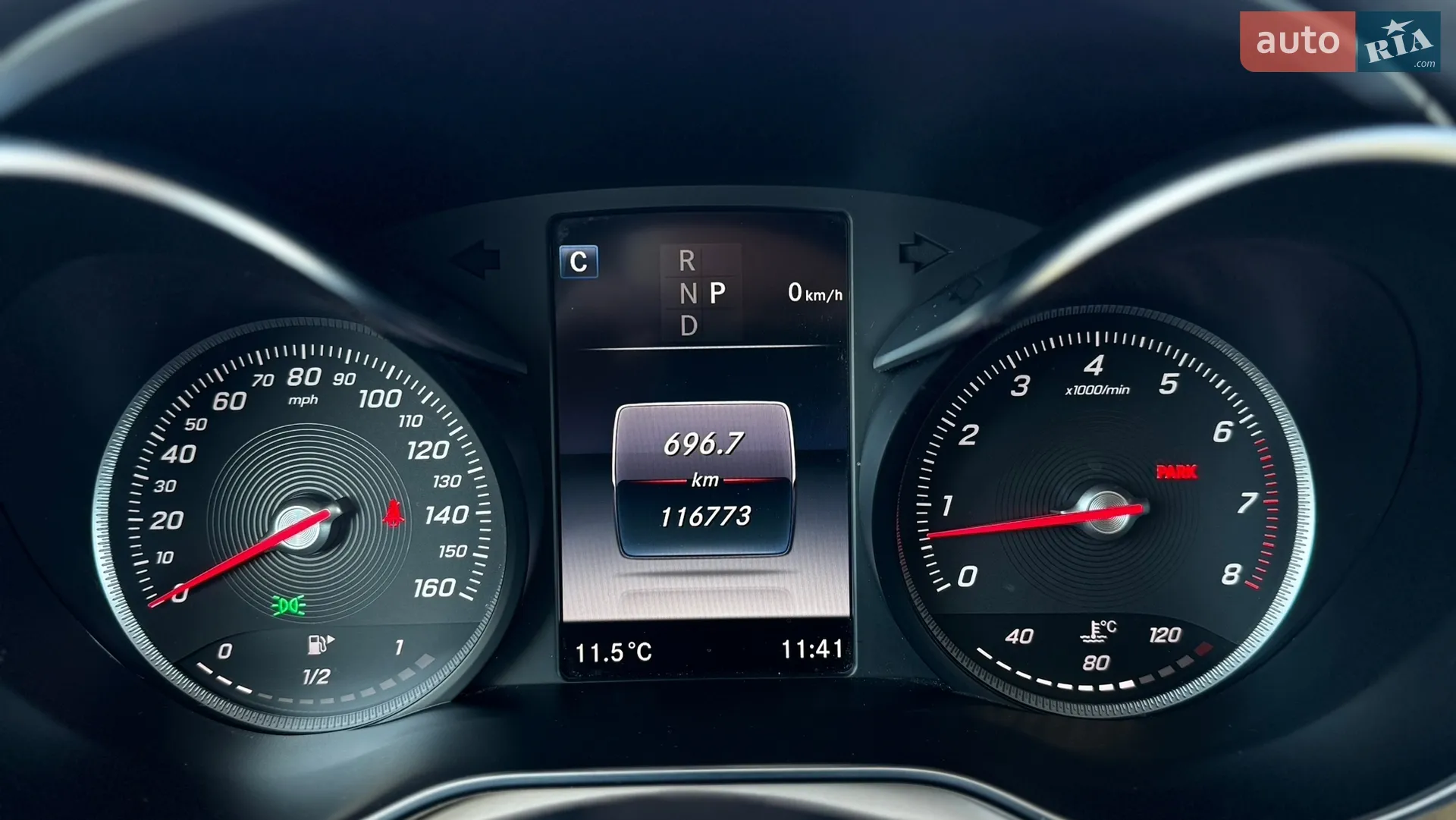 2016 Mercedes-Benz GLC - мініатюра 29