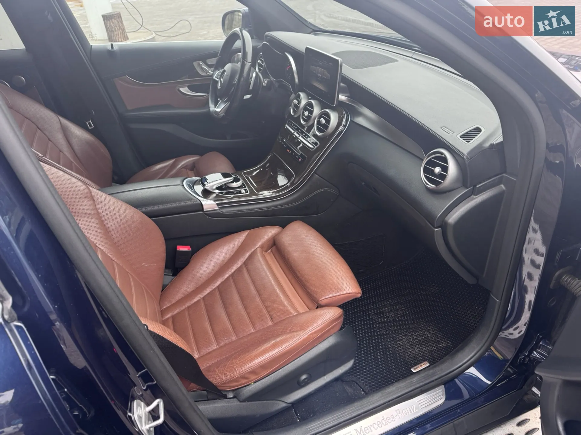 2016 Mercedes-Benz GLC - мініатюра 11