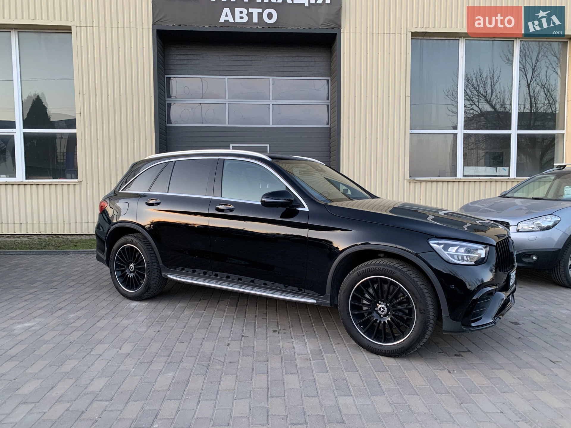 2022 Mercedes-Benz GLC - мініатюра 33