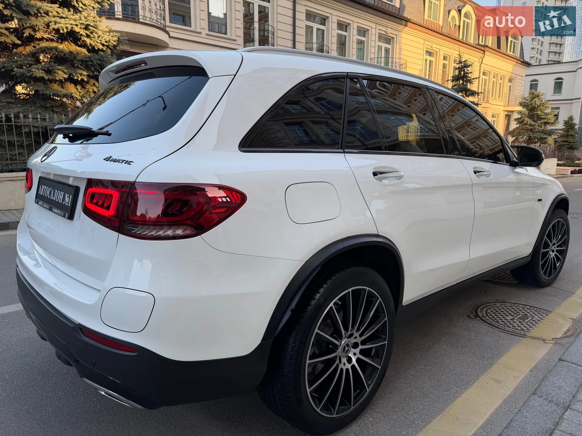 2020 Mercedes-Benz GLC - мініатюра 16