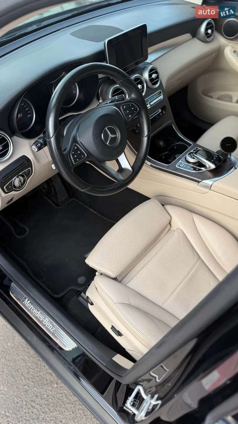 2016 Mercedes-Benz GLC - мініатюра 23