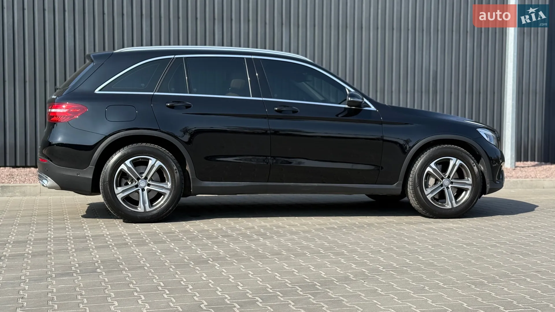 2016 Mercedes-Benz GLC - мініатюра 9