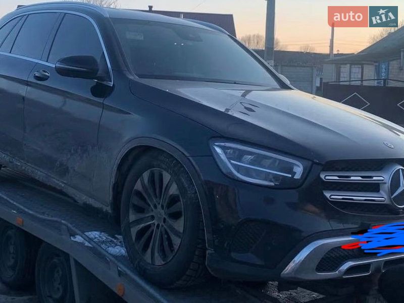Mercedes-Benz GLC-Class 2019