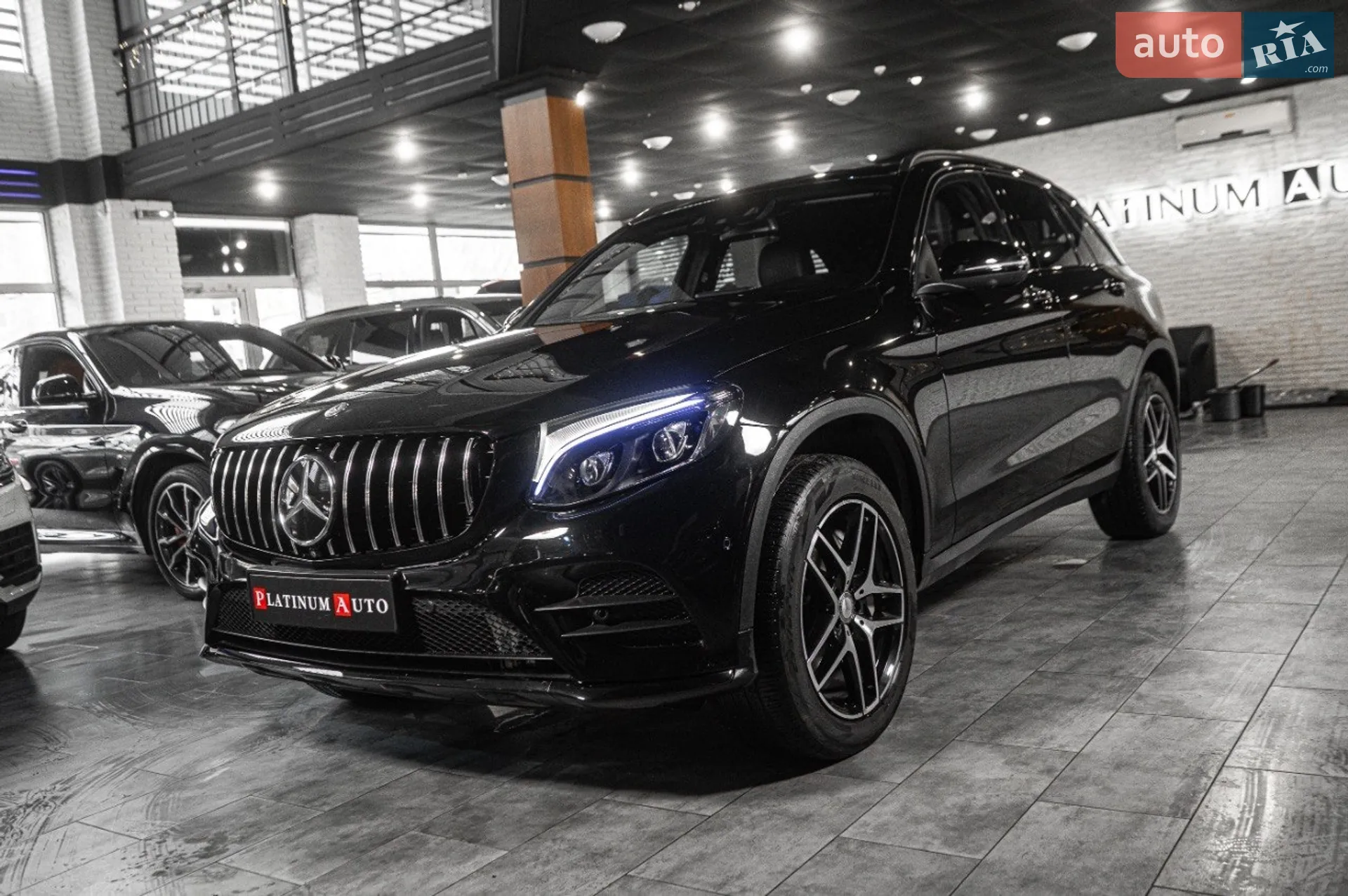 2016 Mercedes-Benz GLC - мініатюра 33