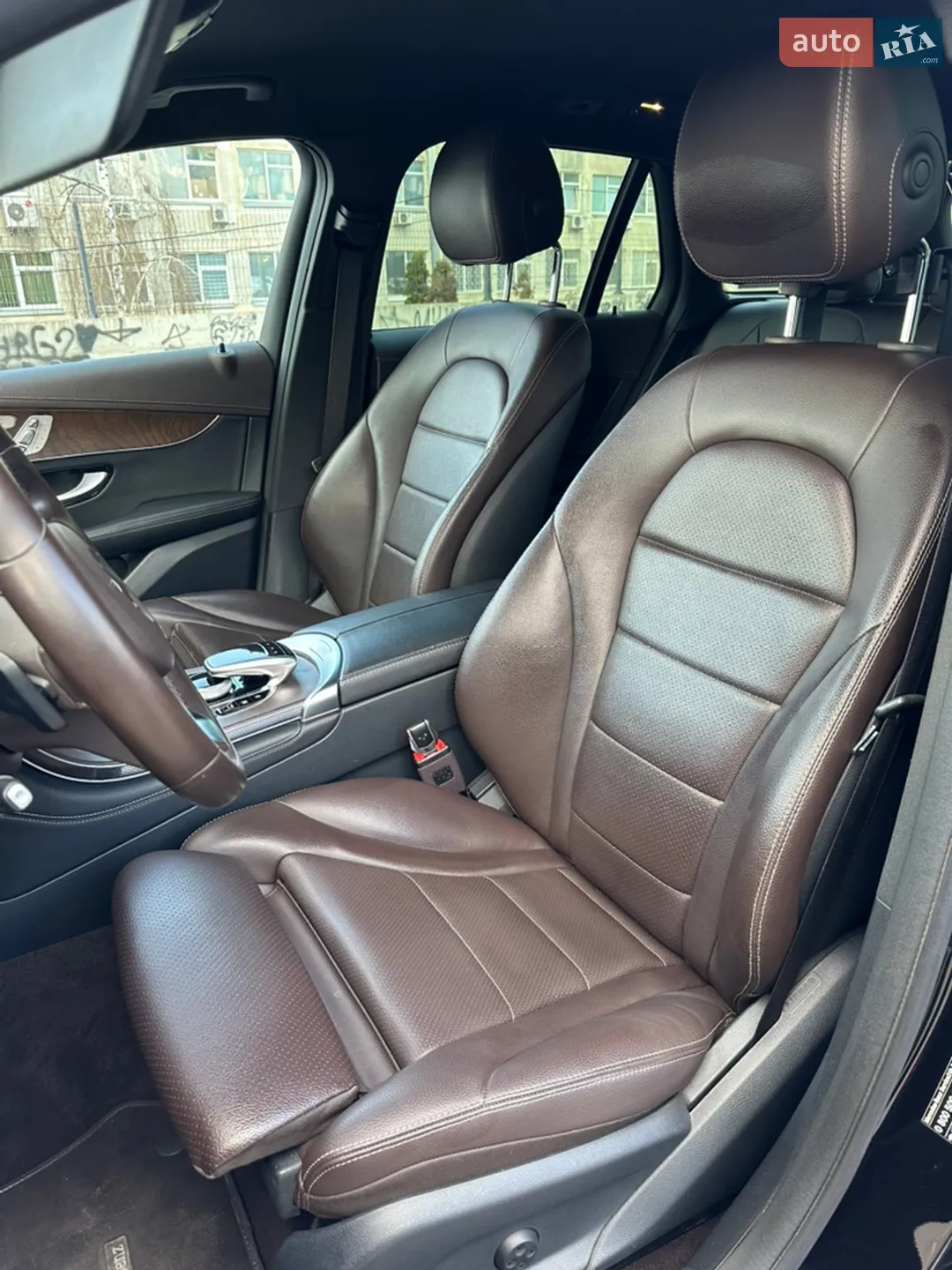 2018 Mercedes-Benz GLC - мініатюра 21