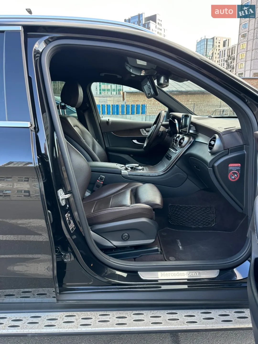 2018 Mercedes-Benz GLC - мініатюра 27