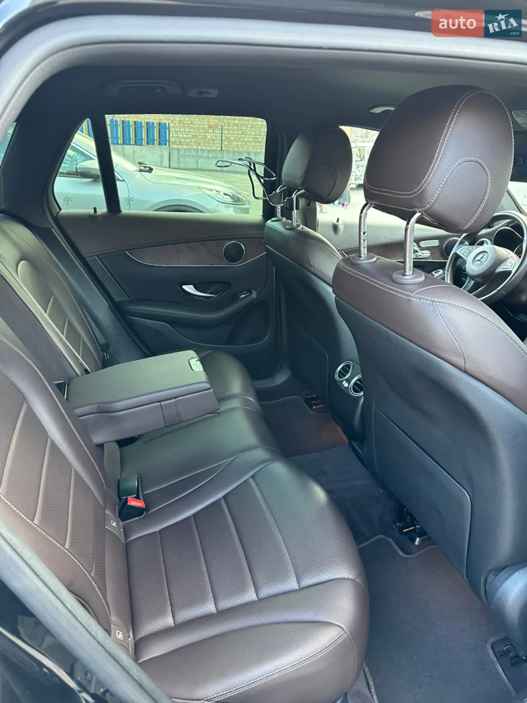 2018 Mercedes-Benz GLC - мініатюра 32