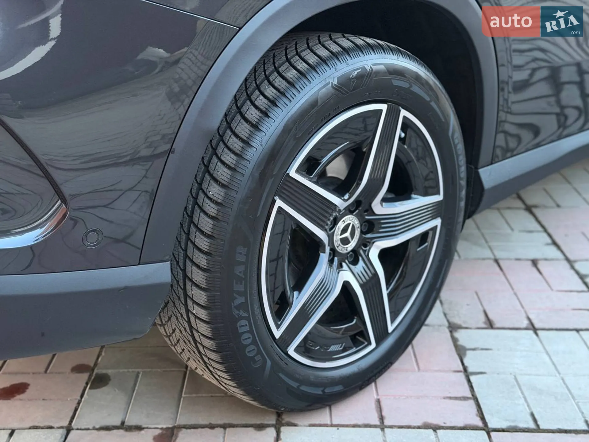 2025 Mercedes-Benz GLC - мініатюра 18