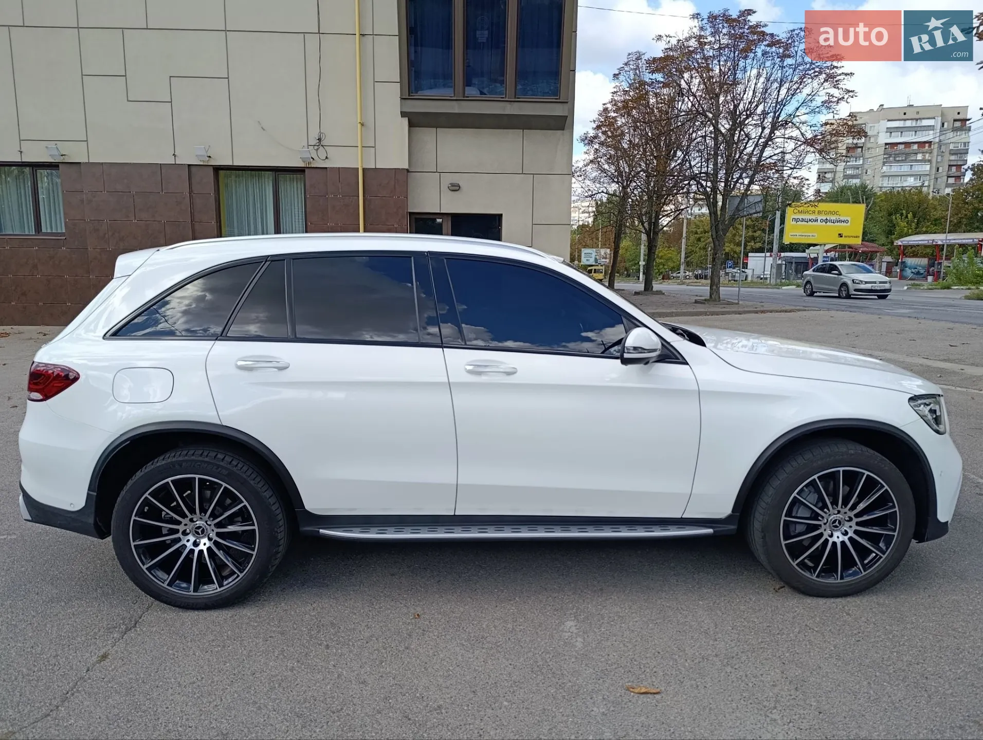 2022 Mercedes-Benz GLC - мініатюра 11