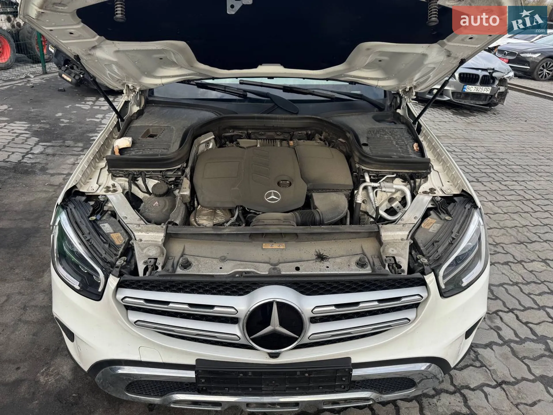 2022 Mercedes-Benz GLC - мініатюра 21