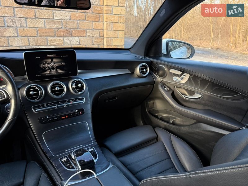Внедорожник / Кроссовер Mercedes-Benz GLC-Class 2017 в Киеве
