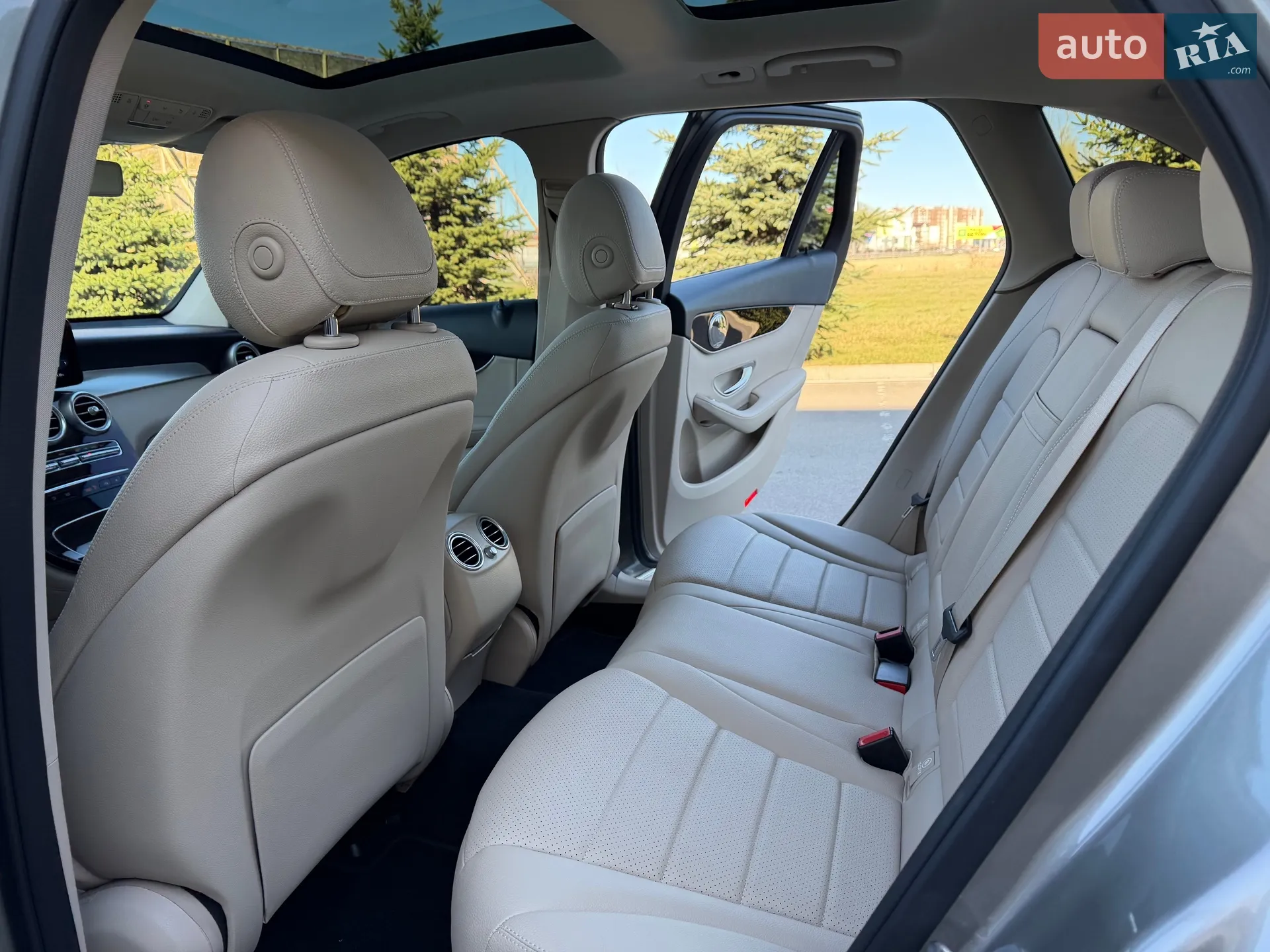 2020 Mercedes-Benz GLC - мініатюра 56