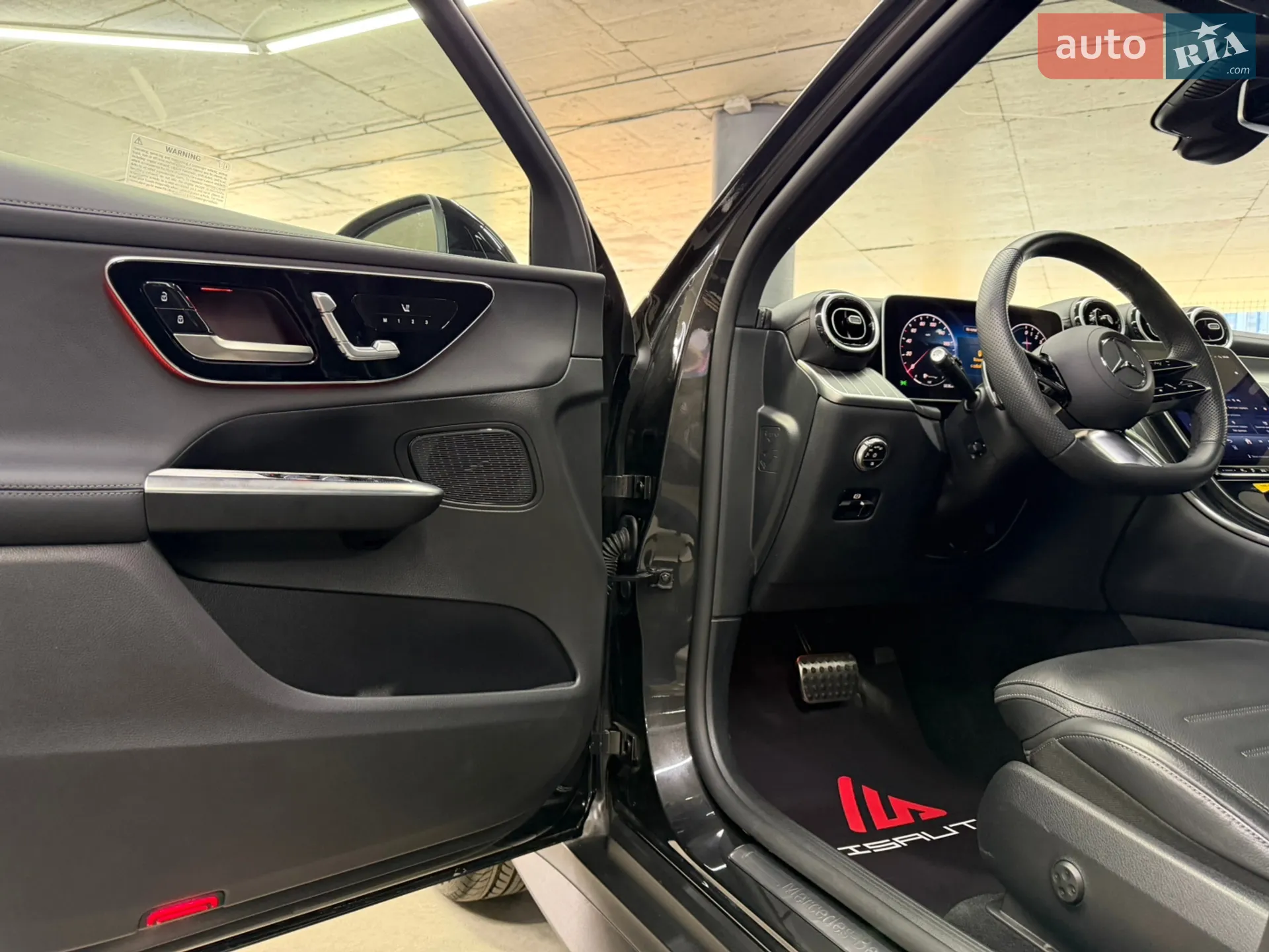 2025 Mercedes-Benz GLC - мініатюра 19