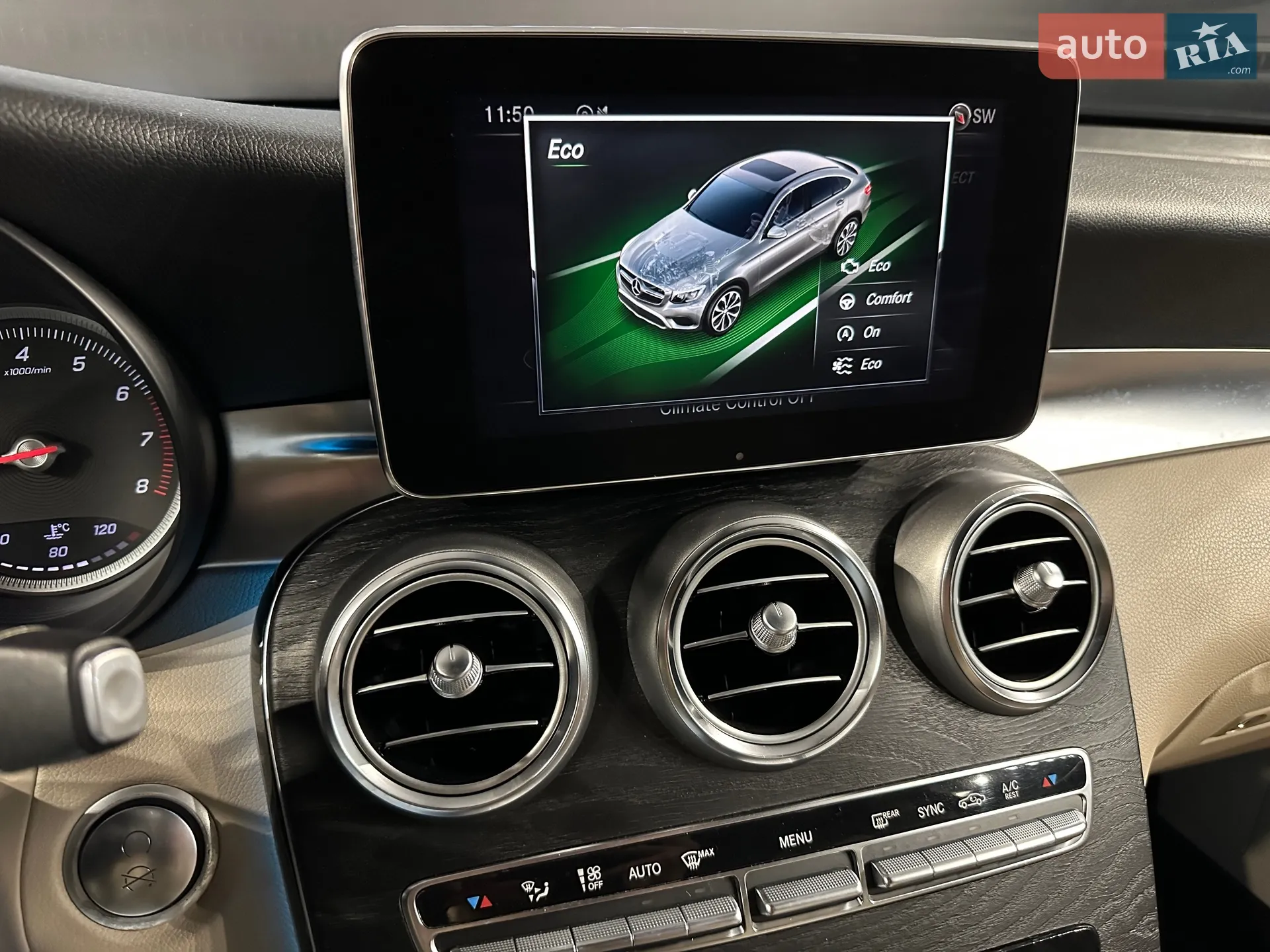2017 Mercedes-Benz GLC - мініатюра 17