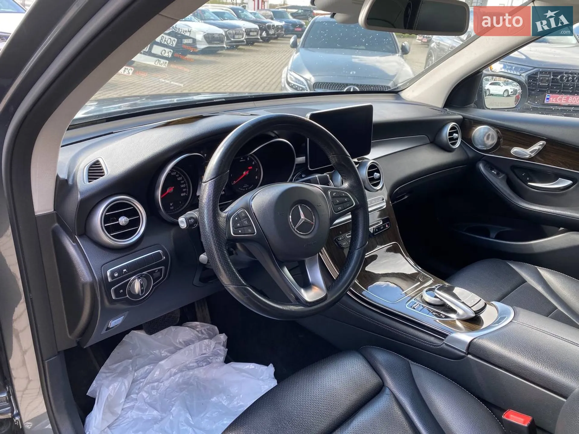 2018 Mercedes-Benz GLC - мініатюра 12