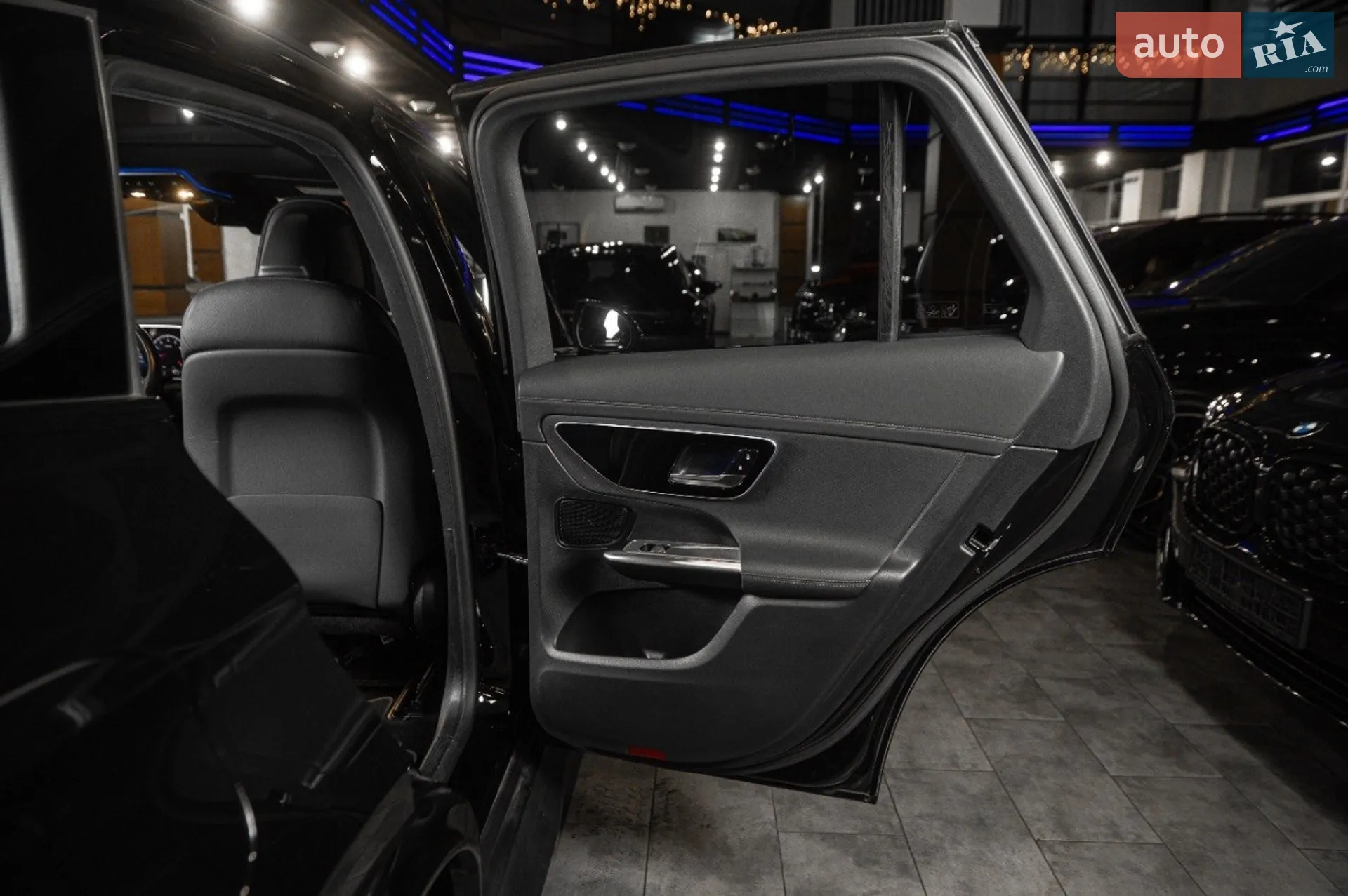 2024 Mercedes-Benz GLC - мініатюра 48