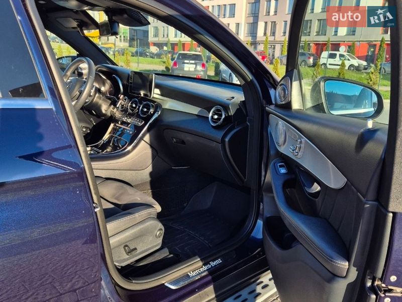 Внедорожник / Кроссовер Mercedes-Benz GLC-Class 2019 в Киеве
